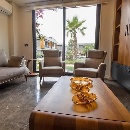 Villa Gorgeous 4 Bedroom Triplex At Akyarlar *