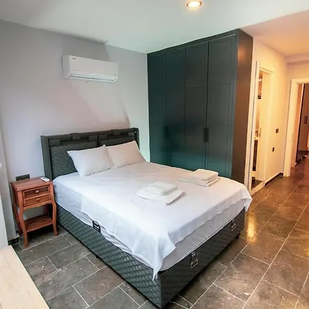 Gorgeous 4 Bedroom Triplex At Akyarlar Villa *